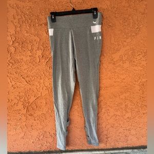 Pink yoga pants / leggings